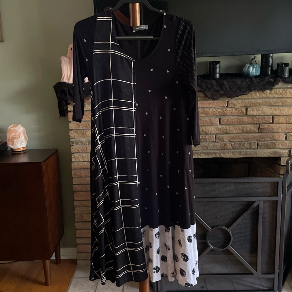 Alembika Black Patchwork Three-Quarter Sleeve Dress - 3